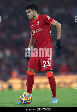 Liverpool, England, 23rd. Februar 2022. Luis Diaz von Liverpool während des Spiels der Premier League in Anfield, Liverpool. Bildnachweis sollte lauten: Darren Staples / Sportimage Stockfoto