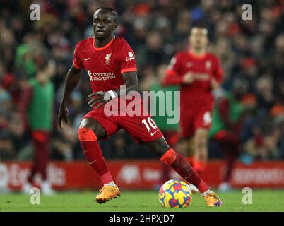 Liverpool, England, 23rd. Februar 2022. Sadio Mane aus Liverpool während des Spiels der Premier League in Anfield, Liverpool. Bildnachweis sollte lauten: Darren Staples / Sportimage Stockfoto