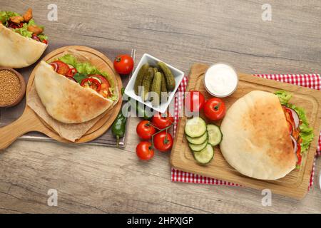 Konzept der Zubereitung von Pita mit Hühnerfleisch Stockfoto