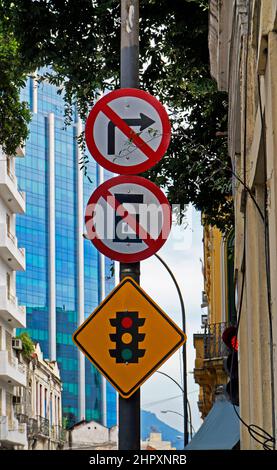 Verkehrsschilder, Innenstadt von Rio Stockfoto
