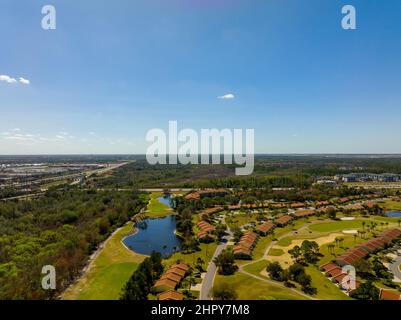 Kissimmee, FL, USA - 20. Februar 2022: Luftaufnahme des Orange Lake Resorts Stockfoto