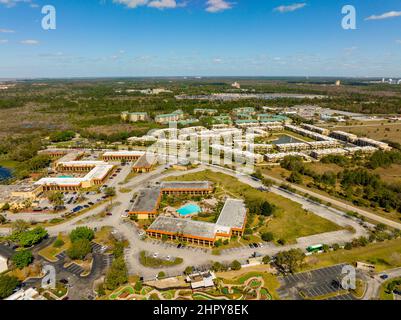 Kissimmee, FL, USA - 20. Februar 2022: Luftbildresorts und Lodges in Orlando, Florida, in der Nähe von Themenparks Stockfoto