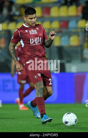 Frosinone, Italien. 23rd. Februar 2022. Bruno Amione von Reggina während des Fußballspiels der Serie B im Stadio Benito Stirpe, Frosinone gegen Reggina am 23. Februar 2022 in Frosinone, Italien. (Foto: AllShotLive/Sipa USA) Quelle: SIPA USA/Alamy Live News Stockfoto