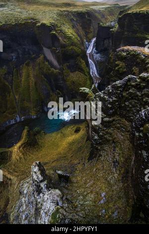 Blick auf den Fjadrargljufur Canyon in Island Stockfoto