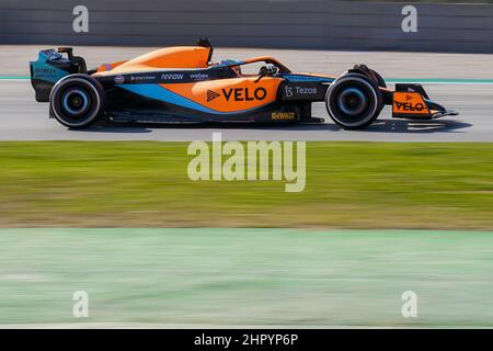 Montmelo, Spanien am 24. Februar 2022, Circuit de Barcelona-Catalunya, Montmelo, Spanien am 24. Februar 2022 Daniel Ricciardo 3 (AUS), McLaren MCL36 während der FORMEL 1 VORSAISON TRACK SESSION ELEANOR HOAD Stockfoto