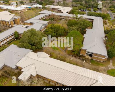 Tallahassee, FL, USA - 18. Februar 2022: Luftaufnahme Tallahassee Community College Stockfoto