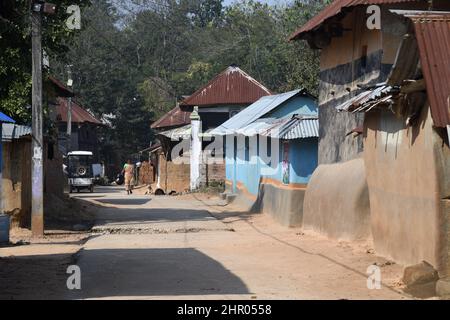 Pearson Pally. Das Santali-Stammesdorf bei Visva-Bharati. Santiniketan, Bolpur, Birbhum, Westbengalen, Indien. Stockfoto