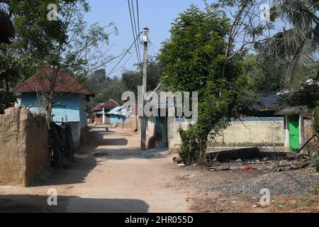 Pearson Pally. Das Santali-Stammesdorf bei Visva-Bharati. Santiniketan, Bolpur, Birbhum, Westbengalen, Indien. Stockfoto