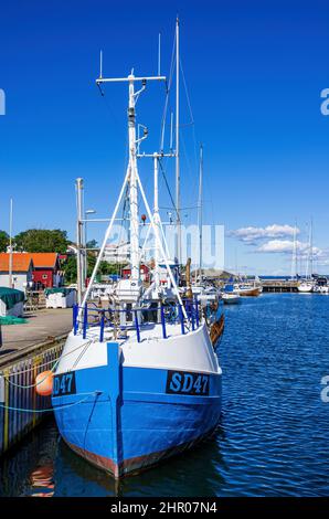 Cutter SD47 im Hafen von Ekenäs auf der Südkoster-Insel bei Strömstad, Bohuslän, Västra Götalands län, Schweden. Stockfoto