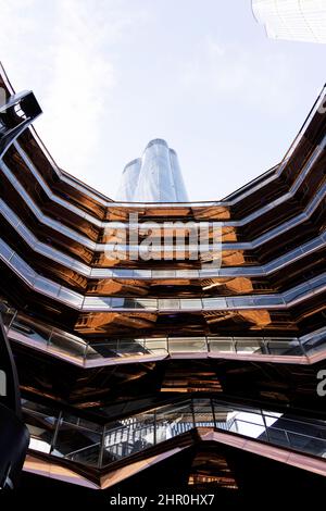 Ich schaue ins Schiff nach Hudson Yards, New York City, USA. Stockfoto