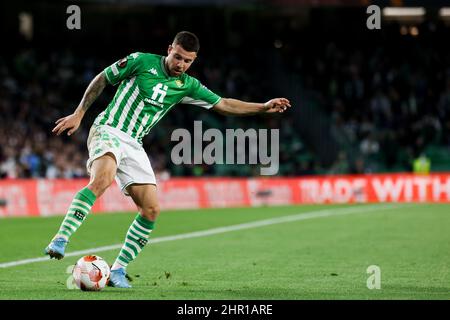 Sevilla, Spanien. 24.. Februar 2022. SEVILLA, SPANIEN - 24. FEBRUAR: Aitor Ruibal von Real Betis während der UEFA Europa League Knockout-Runde Play-offs-Spiel zwischen Real Betis und FK Zenit Sint-Petersburg im Estadio Benito Villamarin am 24. Februar 2022 in Sevilla, Spanien (Foto: DAX Images/Orange Picics) Credit: Orange Pics BV/Alamy Live News Stockfoto