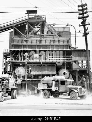 Dorothea lange - Betonmischanlage. Birmingham, Alabama, USA - 1936 Stockfoto