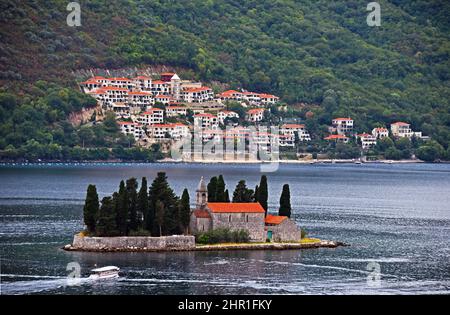 Insel Sveti Dorde in der Bucht von Kotor, Montenegro, Insel St. Georges, Perast Stockfoto