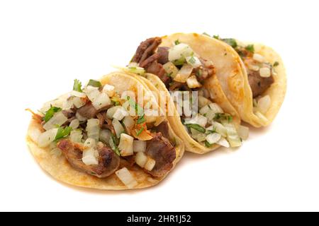 Drei Buche Street Tacos auf weißem Hintergrund Stockfoto