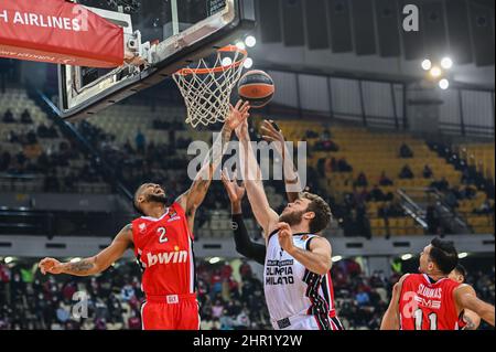 ATHEN, GRIECHENLAND - 24. FEBRUAR: NICOLO MELLI, #9 der AX Armani Exchange Mailand im Einsatz während des 27 regulären Saisonkampfs der Turkish Airlines EuroLeague am 24. Februar 2022 im Peace and Friendship Stadium zwischen Olympiacos Piräus und AX Armani Exchange Mailand. Quelle: Stefanos Kyriazis/Alamy Live News Stockfoto