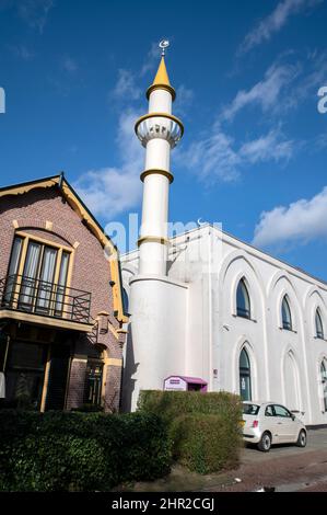 Minarett Der Mevlana Camii Mosq In Hilversum, Niederlande 23-2022 Stockfoto