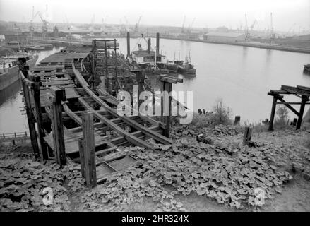 Die alten Kohleverladestecke am Albert Edward Dock North Shields, bevor die Royal Quays Marina gebaut wurde, wurden 1978 gebaut Stockfoto