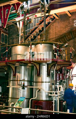 Blick auf den restaurierten viktorianischen Pumpmotor „Prince Consort“ in der Crossness Pumpstation, Thamesmead Stockfoto