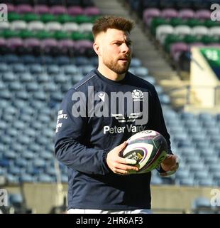 BT Murrayfield Edinburgh.Scotland.UK 25. Feb 22 Schottland Training Session für das Guinness Six Nations Spiel gegen Frankreich . Scotland's Ali Price Credit: eric mccowat/Alamy Live News Stockfoto