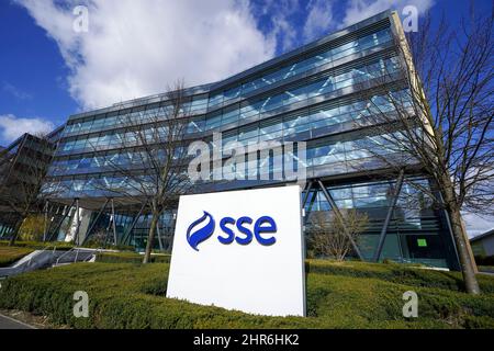 Das SSE-Bürogebäude in Reading, in der Grafschaft von Bedshire, da die Haushaltsrechnungen nach der Invasion Russlands in die Ukraine voraussichtlich steigen werden. Bilddatum: Freitag, 25. Februar 2022. Stockfoto