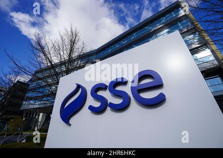 Das SSE-Bürogebäude in Reading, in der Grafschaft von Bedshire, da die Haushaltsrechnungen nach der Invasion Russlands in die Ukraine voraussichtlich steigen werden. Bilddatum: Freitag, 25. Februar 2022. Stockfoto