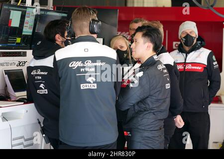 25.. Februar 2022 ; Circuit Barcelona Catalunya, Barcelona, Spanien: Formel 1 , Saisonvorbereitung; Guanyu Zhou (CHN) Alfa Romeo F1 Team ORLEN Stockfoto