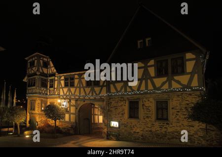 Historischer Höerhof bei Nacht, Idstein im Taunus, Hessen, Deutschland Stockfoto