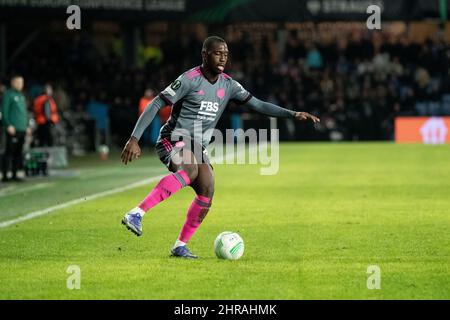 Randers, Dänemark. 24., Februar 2022. Boubakary Soumare (42) aus Leicester City während des UEFA Europa Conference League-Spiels zwischen dem Randers FC und Leicester City im Cepheus Park in Randers. (Foto: Gonzales Photo - Balazs Popal). Stockfoto