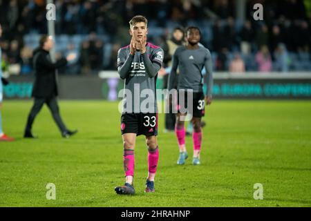 Randers, Dänemark. 24., Februar 2022. Luke Thomas (33) aus Leicester City während des UEFA Europa Conference League-Spiels zwischen dem Randers FC und Leicester City im Cepheus Park in Randers. (Foto: Gonzales Photo - Balazs Popal). Stockfoto