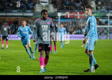 Randers, Dänemark. 24., Februar 2022. Ademola Lookman (37) aus Leicester City während des UEFA Europa Conference League-Spiels zwischen dem Randers FC und Leicester City im Cephemus Park in Randers. (Foto: Gonzales Photo - Balazs Popal). Stockfoto