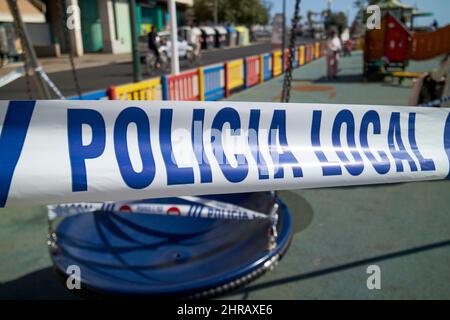 Lokaler Polizeivorfall Tape linea de policia local Lanzarote, Kanarische Inseln, Spanien Stockfoto