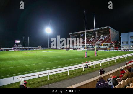 Hull, Großbritannien. 25.. Februar 2022. Das General Stadium wurde am 25. Februar 2022 während des Super League-Spiels zwischen Hull KR und Castleford im Craven Park Stadium, Hull, gedreht. Foto von Simon Hall. Nur zur redaktionellen Verwendung, Lizenz für kommerzielle Nutzung erforderlich. Keine Verwendung bei Wetten, Spielen oder Veröffentlichungen einzelner Clubs/Vereine/Spieler. Kredit: UK Sports Pics Ltd/Alamy Live Nachrichten Gutschrift: UK Sports Pics Ltd/Alamy Live Nachrichten Stockfoto