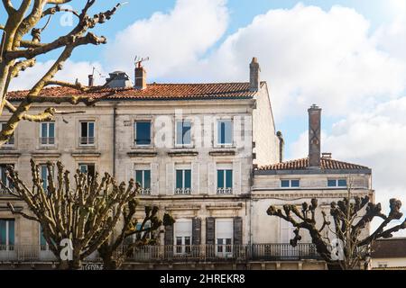 Blick auf die Kathedrale in Saintes, Frankreich Stockfoto