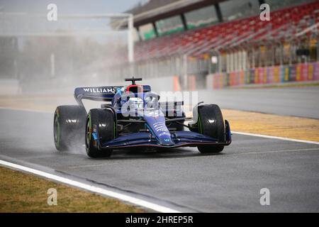 #06 Nichola Latifi Williams Racing Mercedes während der Wintertesttage, Barcelona 23-25. Februar 2022, Formel 1 Weltmeisterschaft 2022. Stockfoto