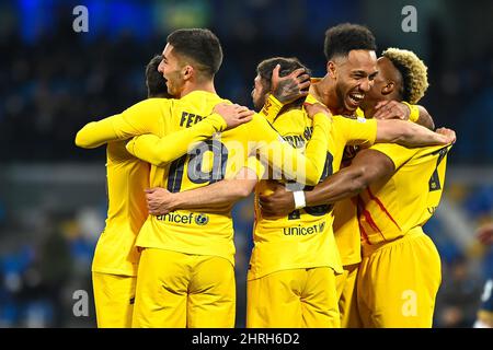 NEAPEL, ITALIEN - FEBRUAR 24: Ferran Torres vom FC Barcelona, Jordi Alba vom FC Barcelona, Pierre-Emerick Aubameyang vom FC Barcelona, Adama Traore vom FC Barcelona Stockfoto