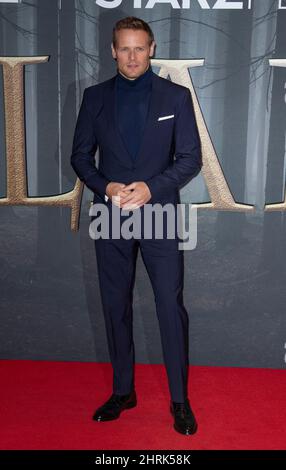 LONDON, ENGLAND - 24. FEBRUAR: Sam Heughan nimmt an der britischen Premiere von „Outlander“ Season Six in der Royal Festival Hall am 24. Februar 2022 in London Teil Stockfoto