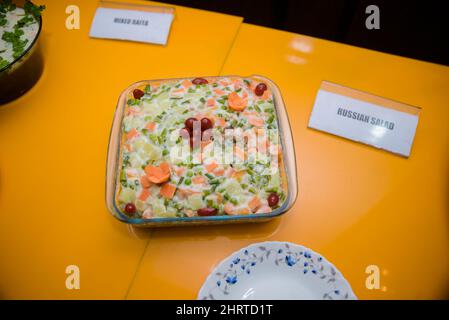 Russischer Salat, typisch spanisches Essen. Stockfoto