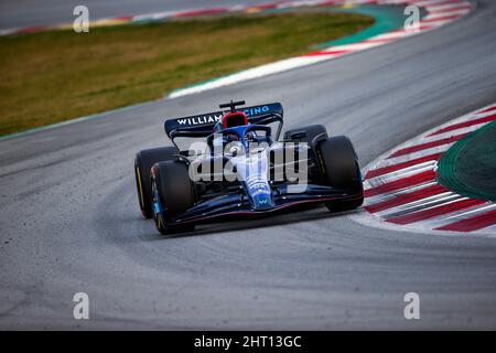 Barcelona, Spanien. 25.. Februar 2022. Alexander Albon von Williams während des dritten Tages von F1 Tests auf dem Circuit de Barcelona-Catalunya am 25. Februar 2022 in Barcelona, Spanien. Quelle: Marco Canoniero/Alamy Live News Stockfoto