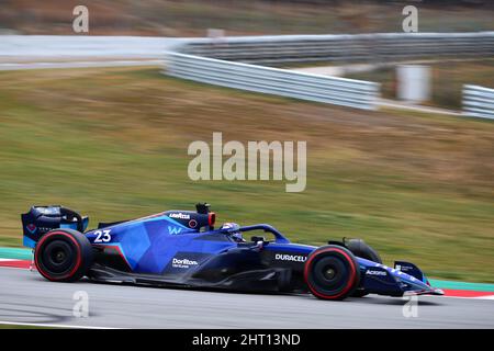 Barcelona, Spanien. 25.. Februar 2022. Alexander Albon von Williams während des dritten Tages von F1 Tests auf dem Circuit de Barcelona-Catalunya am 25. Februar 2022 in Barcelona, Spanien. Quelle: Marco Canoniero/Alamy Live News Stockfoto