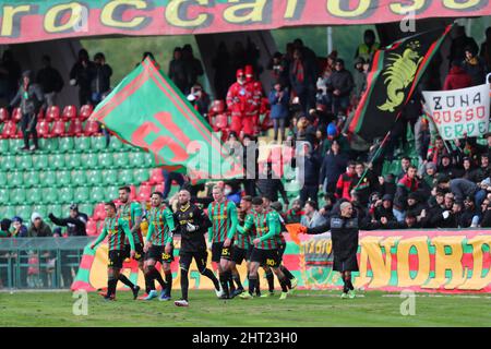 Terni, Italien. 26. Feb, 2022. Jubel (Ternana) während Ternana Calcio gegen US Cremonese, Italienisches Fußballspiel der Serie B in Terni, Italien, Februar 26 2022 Quelle: Independent Photo Agency/Alamy Live News Stockfoto