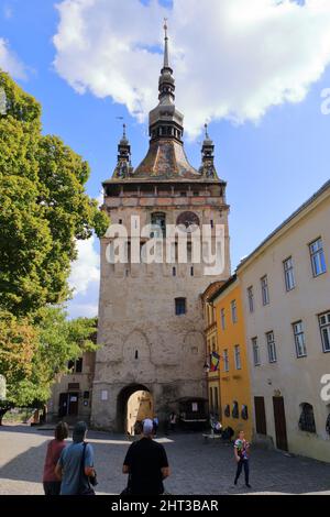 September 6 2021 - Sighisoara, Schäßburg, Rumänien: Der Uhrturm, sächsisches Wahrzeichen Siebenbürgens Stockfoto