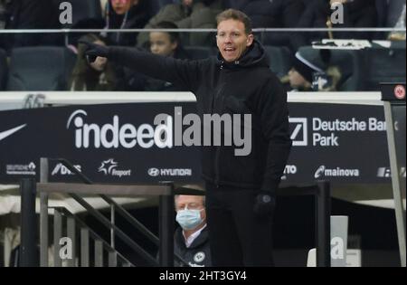 Frankfurt, Deutschland. 26. Feb, 2022. firo : 26.. Februar 2022, Fuvuball, 1.Bundesliga, Saison 2021/2022, Eintracht Frankfurt - FC Bayern Mvºnchen Gesture, Julian Nagelsmann, Quelle: dpa/Alamy Live News Stockfoto