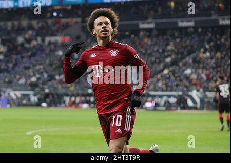 Frankfurt, Deutschland. 26. Feb, 2022. firo : 26.. Februar 2022, Fuvuball, 1.Bundesliga, Saison 2021/2022, Eintracht Frankfurt - FC Bayern München jubelt über sein Tor zum Sieg 1:0 Credit: dpa/Alamy Live News Stockfoto