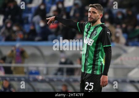 Reggio Emilia, Italien. 26.. Februar 2022. Domenico Berardi von US SASSUOLO Gesten während der Serie Ein Spiel zwischen US Sassuolo und ACF Fiorentina im Mapei Stadium-Citta del Tricolore am 26. Februar 2022 in Reggio Emilia, Italien. Kredit: Unabhängige Fotoagentur/Alamy Live Nachrichten Stockfoto