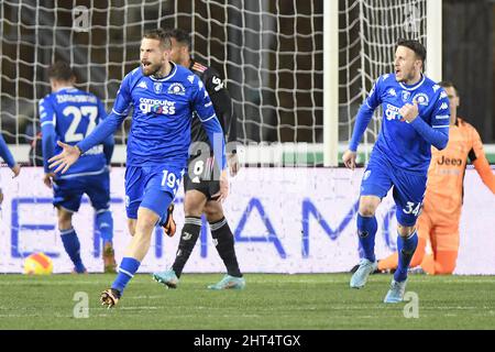 Andrea La Mantia von Empoli feiert nach dem Tor das Tor während des Fußballspiels Serie A, Stadion Carlo Castellani, Empoli V Juventus, 26.. Februar 2022 Allshotlive/sipausa Credit: SIPA USA/Alamy Live News Stockfoto