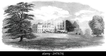 Beerdigung von Louis-Philippe - die Prozession verlässt den Palast in Claremont, 1850. Der Leichnam des ehemaligen französischen Königs Louis Philippe I wird von seinem Haus in Claremont in Surrey mitgenommen: „Das Gewicht des Sarges war so schwer, dass es zehn stolze Männer schwer hatten, ihn den Steintreppen entlang sicher zu tragen, die vom Herrenhaus zum Rasen führten...“. Aus „Illustrated London News“, 1850. Stockfoto