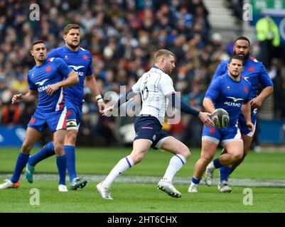 Edinburgh, Schottland, Großbritannien. 26.. Februar 2022: Guinness Six Nations. ScotlandÕs Finn Russell während der Scotland / France International im BT Murrayfield Stadium. Edinburgh. Schottland, Großbritannien. Quelle: Ian Rutherford Alamy Live News. Stockfoto