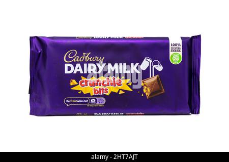 Cadbury Dairy Milk mit Crunchie Bits Chocolate Bar Stockfoto