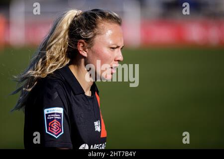 London, Großbritannien. 27.. Februar 2022. London, England, Februar 27. 2 Claire Emslie (11 Everton) während des Vitality Womens FA Cup-Spiels zwischen Charlton Athletic und Everton im Oakwood in London, England. Liam Asman/SPP Credit: SPP Sport Press Photo. /Alamy Live News Stockfoto