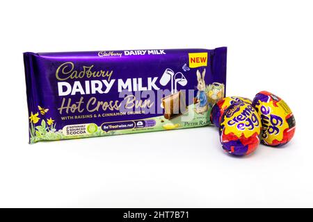 Cadbury Dairy Milk Hot Cross Bun Chocolate Bar Stockfoto